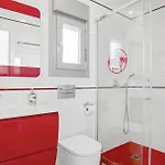 Landsted Adan Con Piscina Majestuosa
