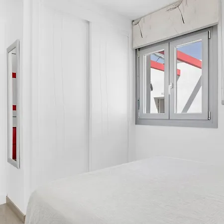 Adán Con Piscina Majestuosa Casa rural